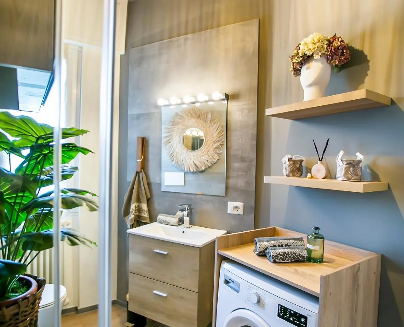 10Floor Villa Como