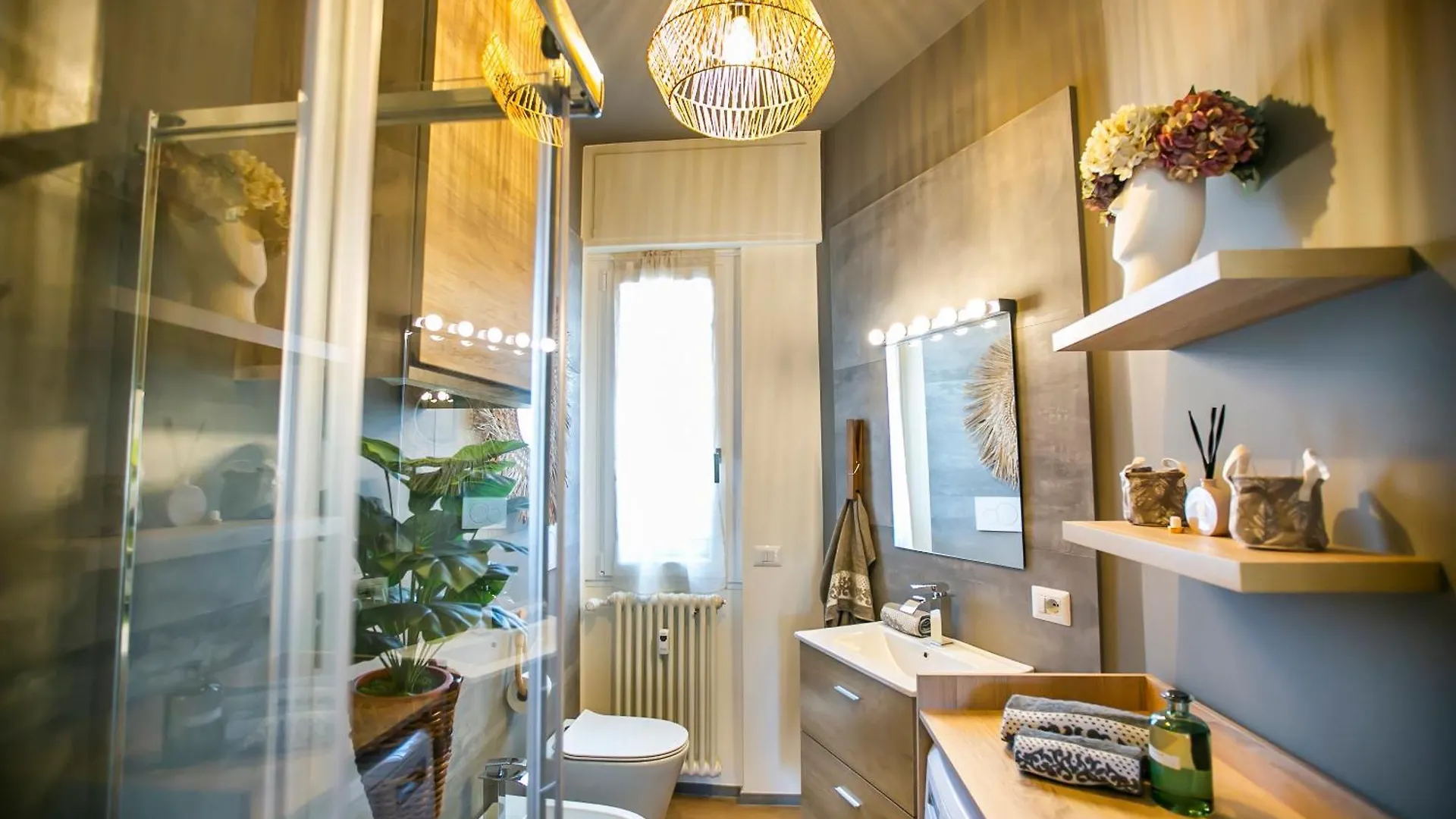 10Floor Villa Como